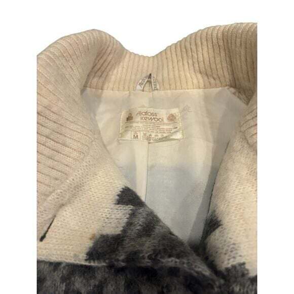 Alafoss Ice wool 100% Ice Wool Winter Coat - Picture 2 of 9